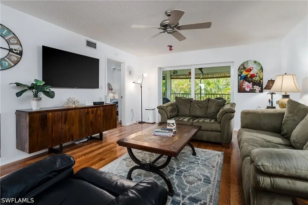 5419 Rattlensake Hammock Road Naples FL 34113