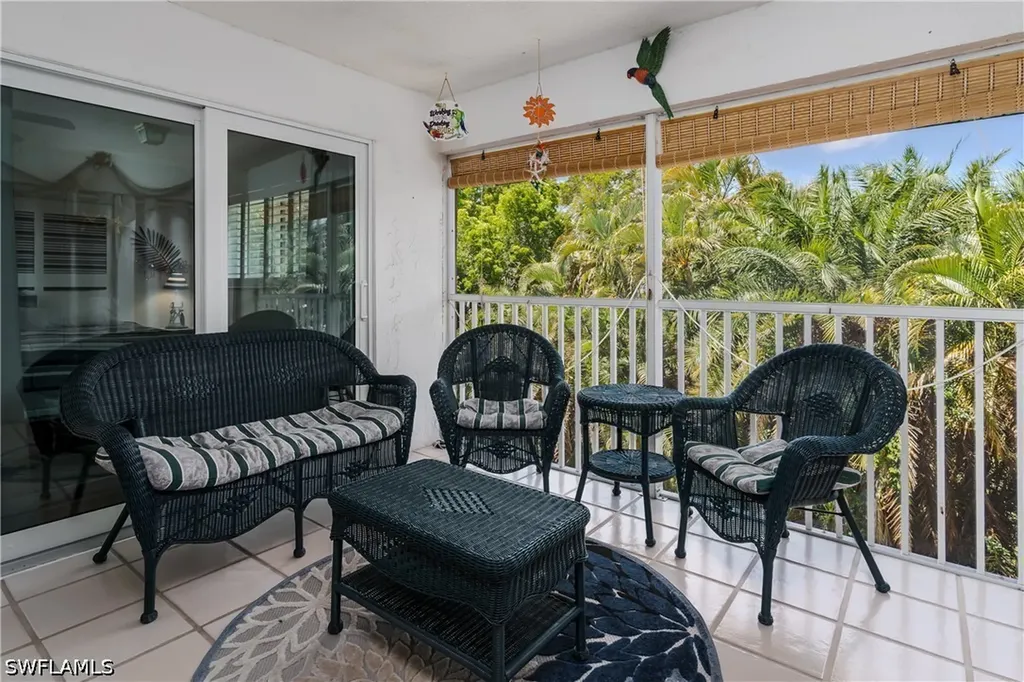 5419 Rattlensake Hammock Road Naples FL 34113
