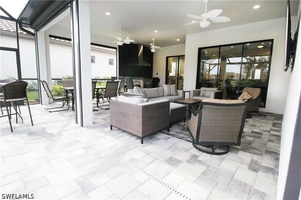 9456 Montelanico Loop Naples FL 34119