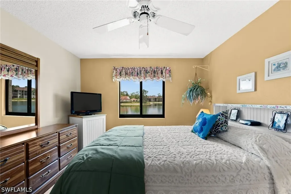 5784 Deauville Circle Naples FL 34112