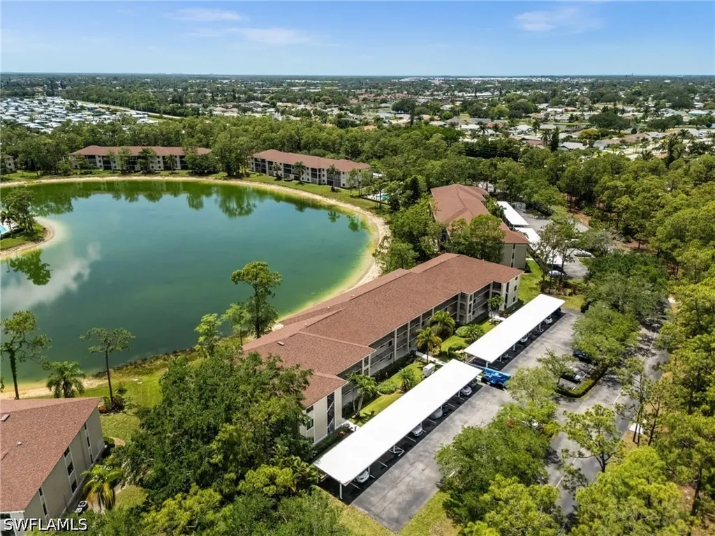 5784 Deauville Circle Naples FL 34112