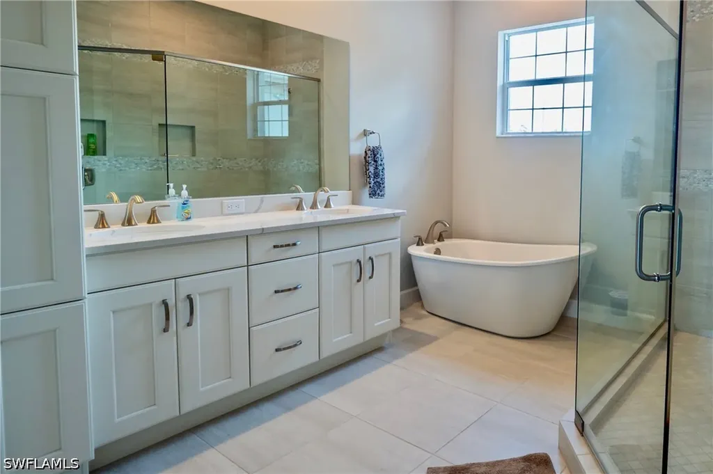 8008 Signature Club Circle Naples FL 34113