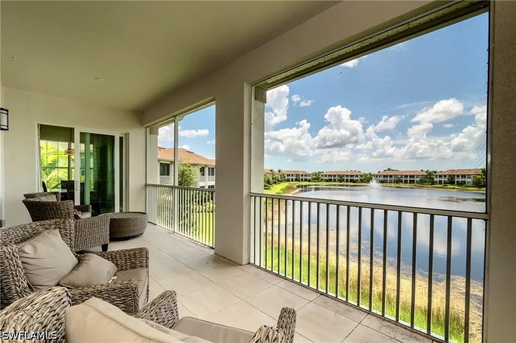8008 Signature Club Circle Naples FL 34113