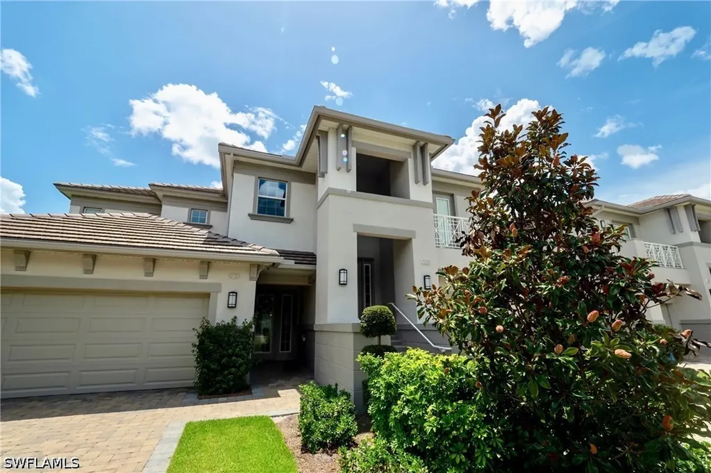 8008 Signature Club Circle Naples FL 34113