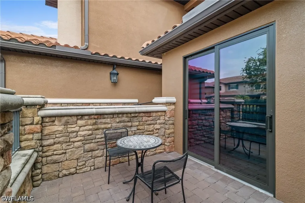 9637 Montelanico Loop Naples FL 34119