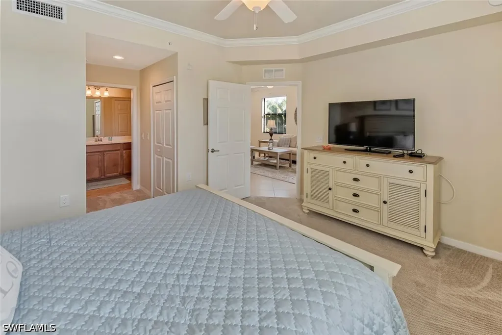 9735 Acqua Court Naples FL 34113