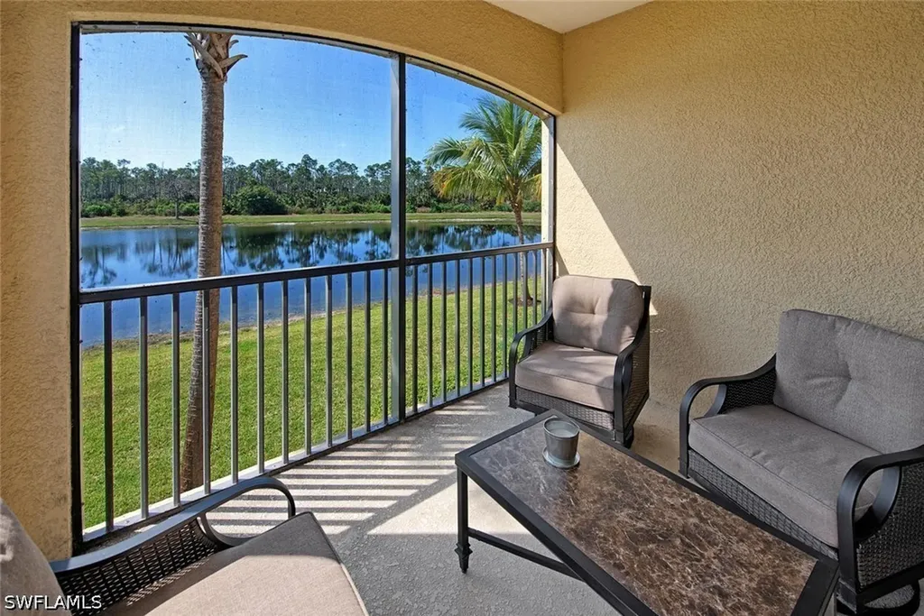 9735 Acqua Court Naples FL 34113