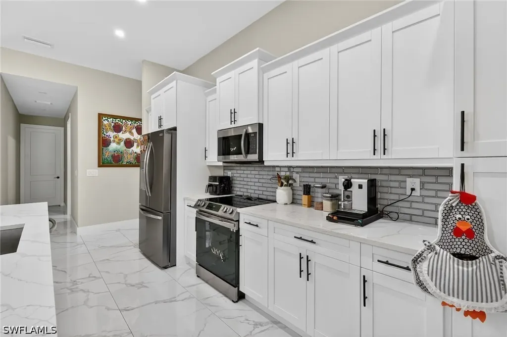 3263 40th Avenue SE Naples FL 34117