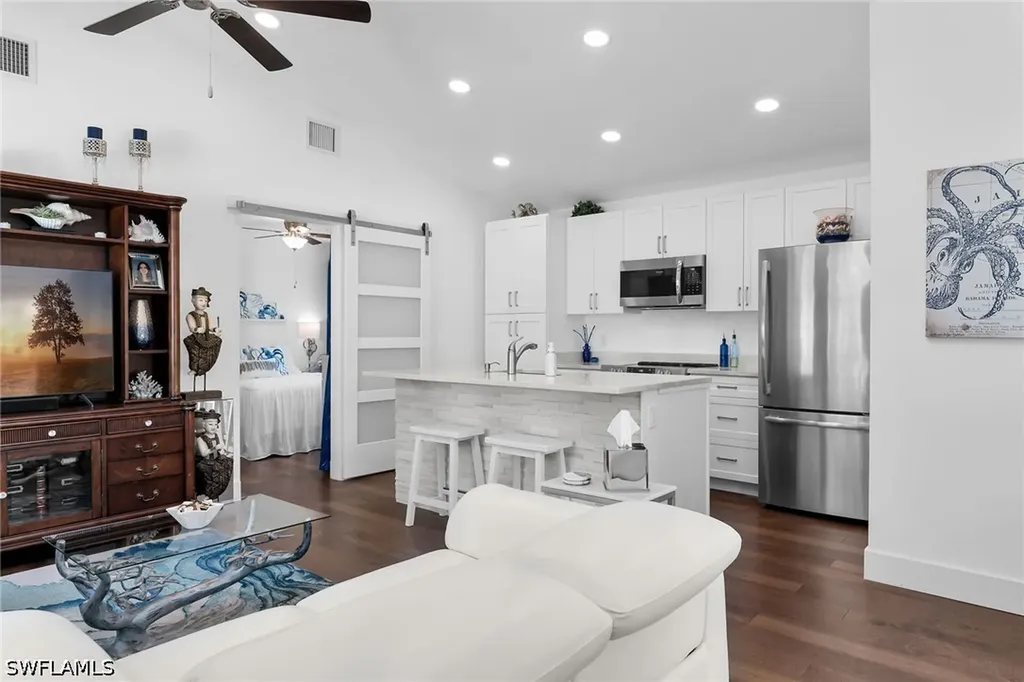 681 15th Street SW Naples FL 34117