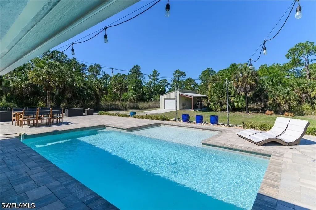 681 15th Street SW Naples FL 34117