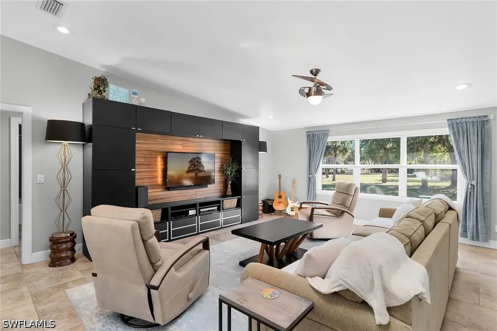 681 15th Street SW Naples FL 34117