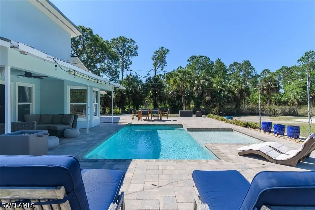 681 15th Street SW Naples FL 34117