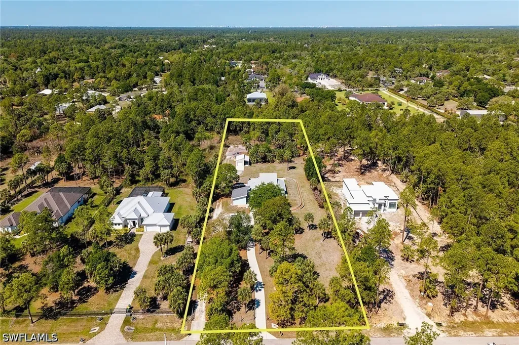 681 15th Street SW Naples FL 34117