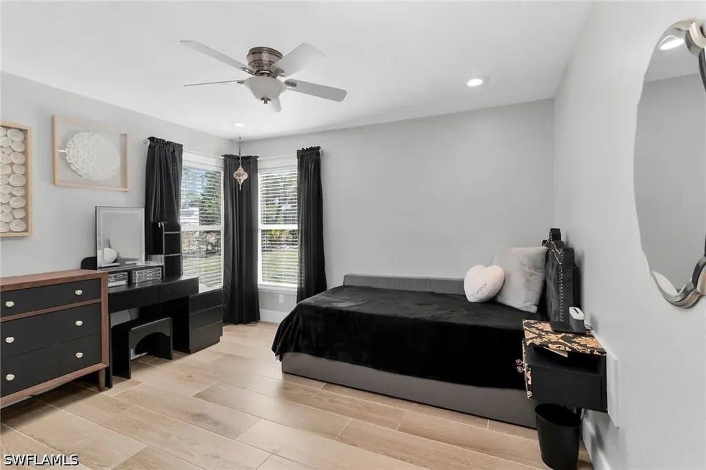 681 15th Street SW Naples FL 34117