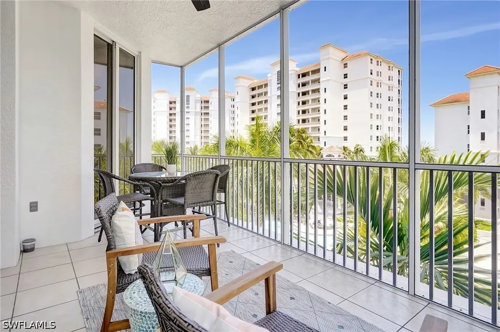 470 Launch Circle Naples FL 34108