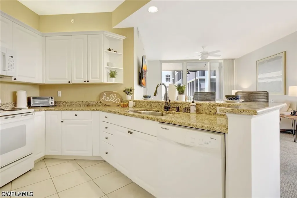 470 Launch Circle Naples FL 34108
