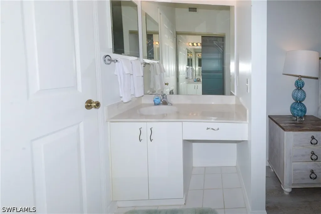 992 Woodshire Lane Naples FL 34105