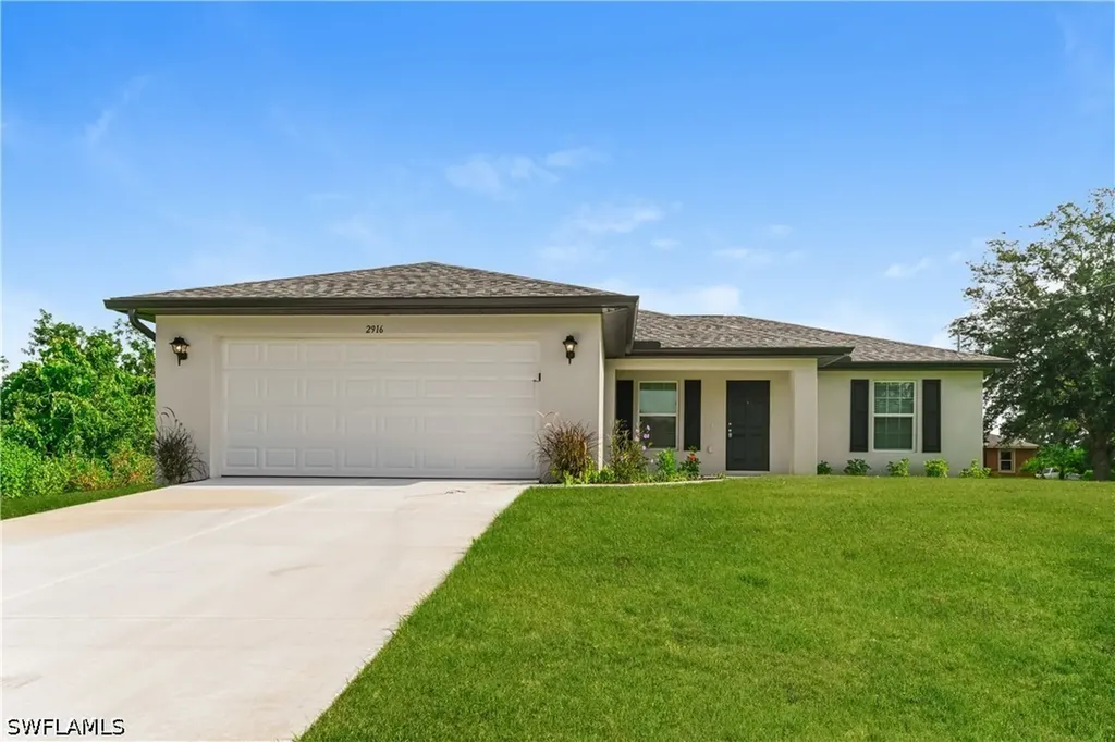 2916 42nd Street SW Lehigh Acres FL 33976