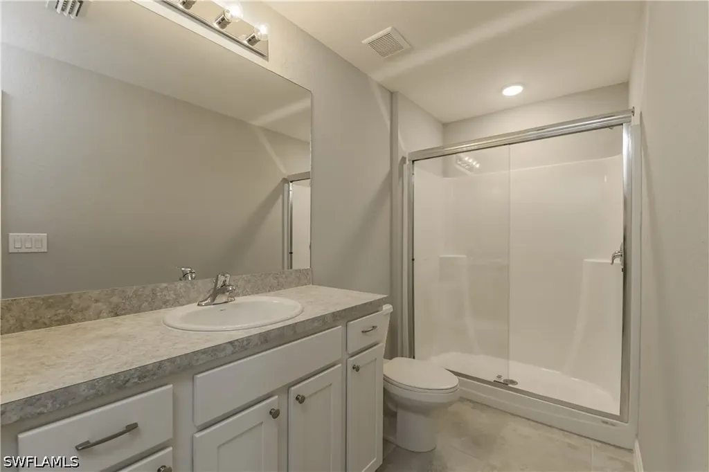 2916 42nd Street SW Lehigh Acres FL 33976