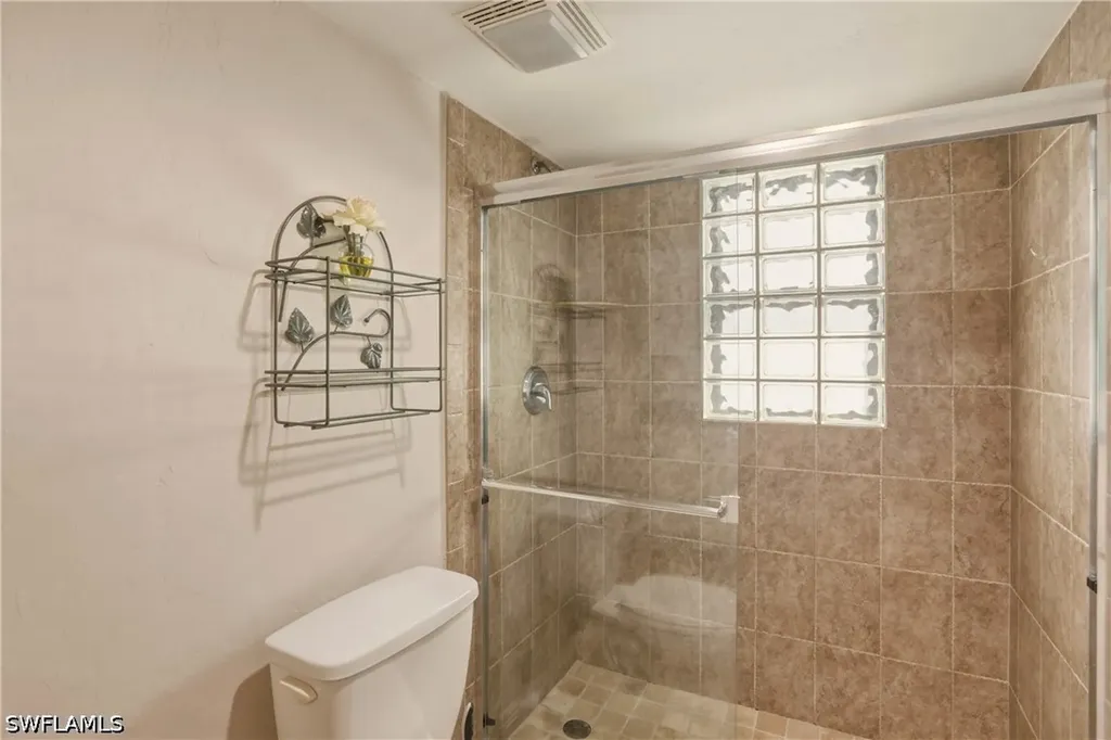1085 Bald Eagle Drive Marco Island FL 34145