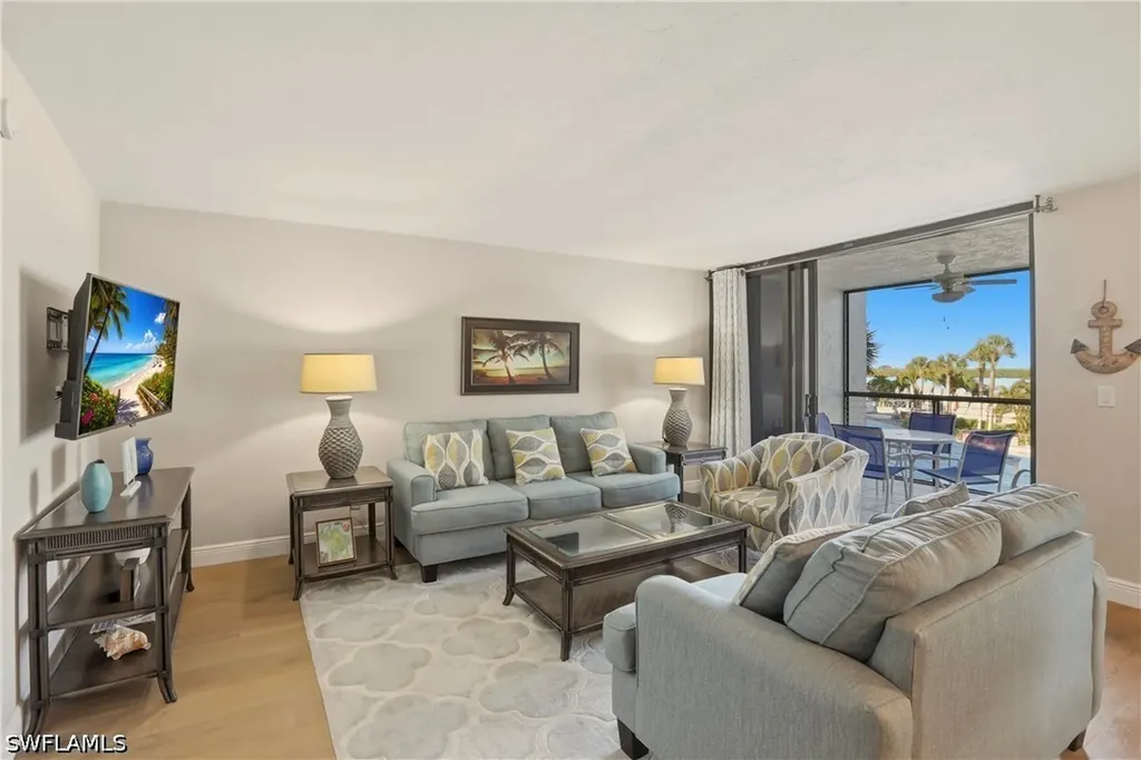 1085 Bald Eagle Drive Marco Island FL 34145