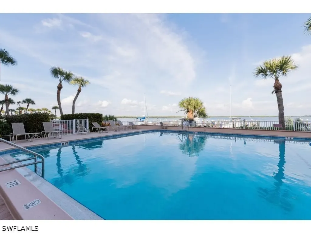 1085 Bald Eagle Drive Marco Island FL 34145
