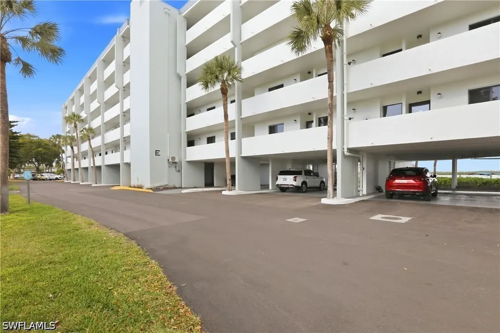 1085 Bald Eagle Drive Marco Island FL 34145