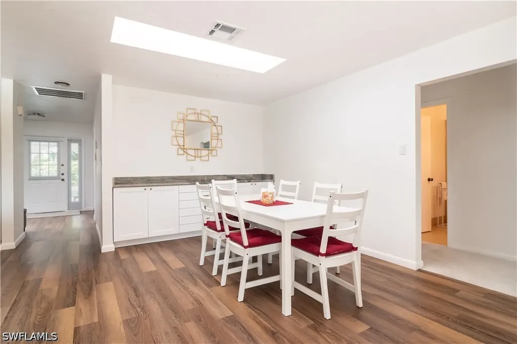 560 Bald Eagle Drive Naples FL 34105