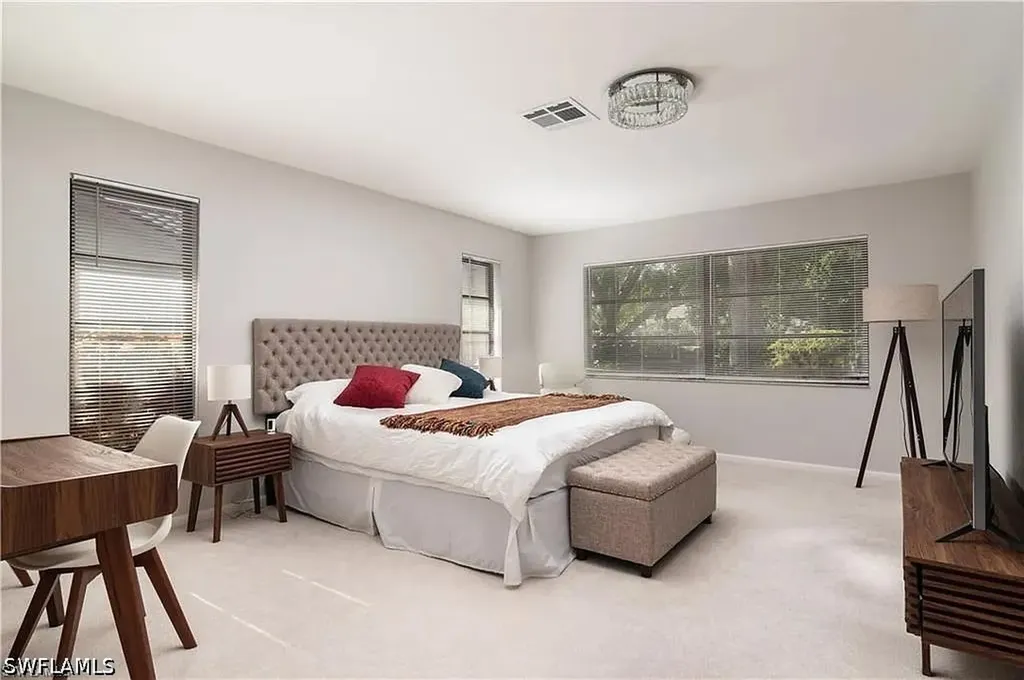 560 Bald Eagle Drive Naples FL 34105