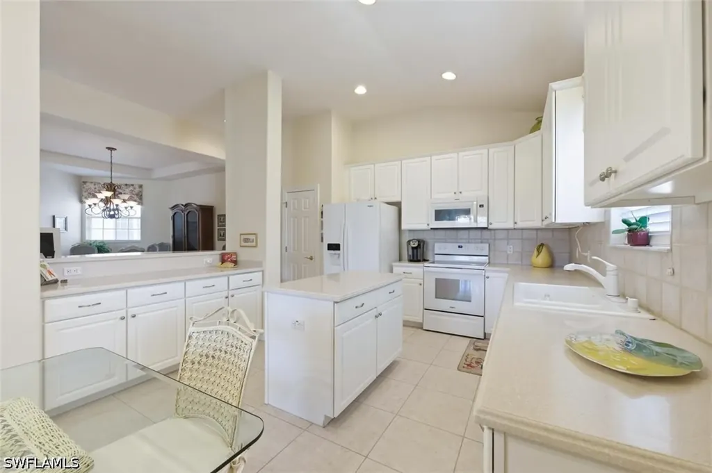 4795 Shinnecock Hills Court Naples FL 34112
