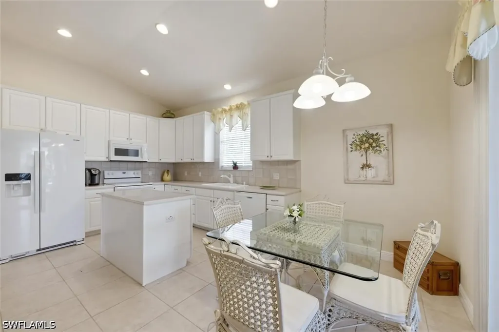 4795 Shinnecock Hills Court Naples FL 34112