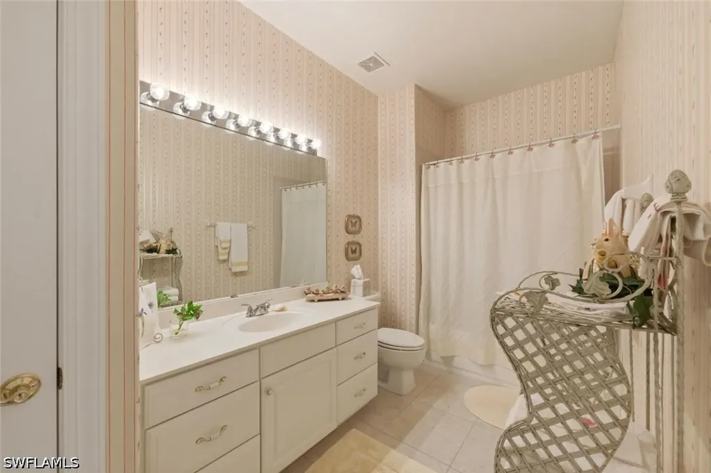 4795 Shinnecock Hills Court Naples FL 34112