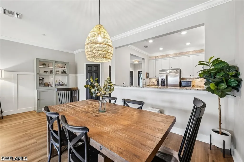 2708 Blossom Way Naples FL 34120