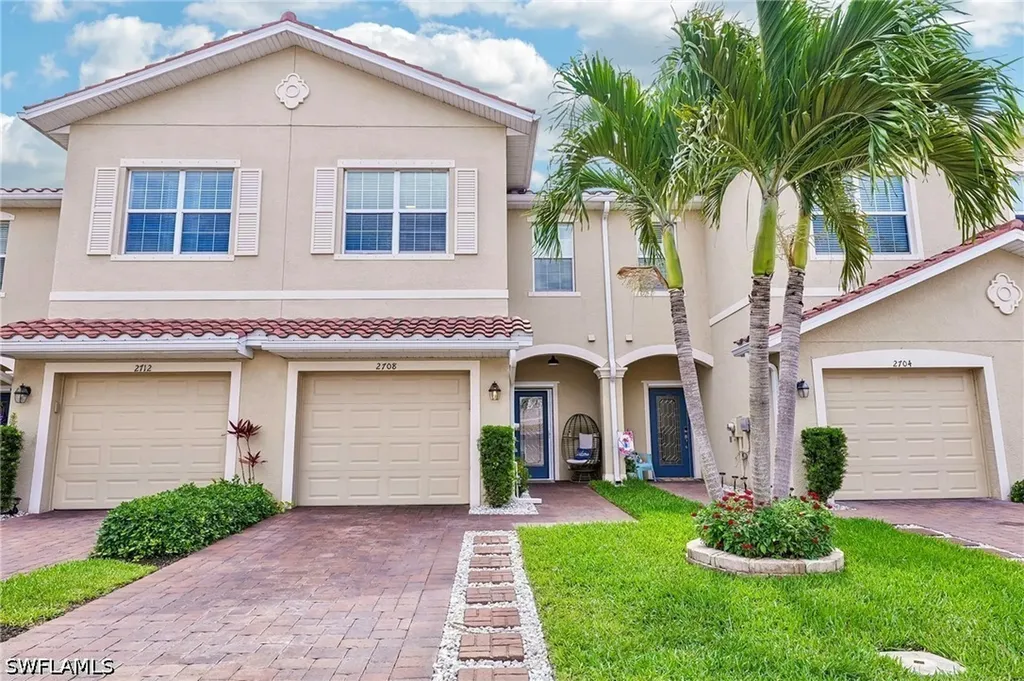 2708 Blossom Way Naples FL 34120