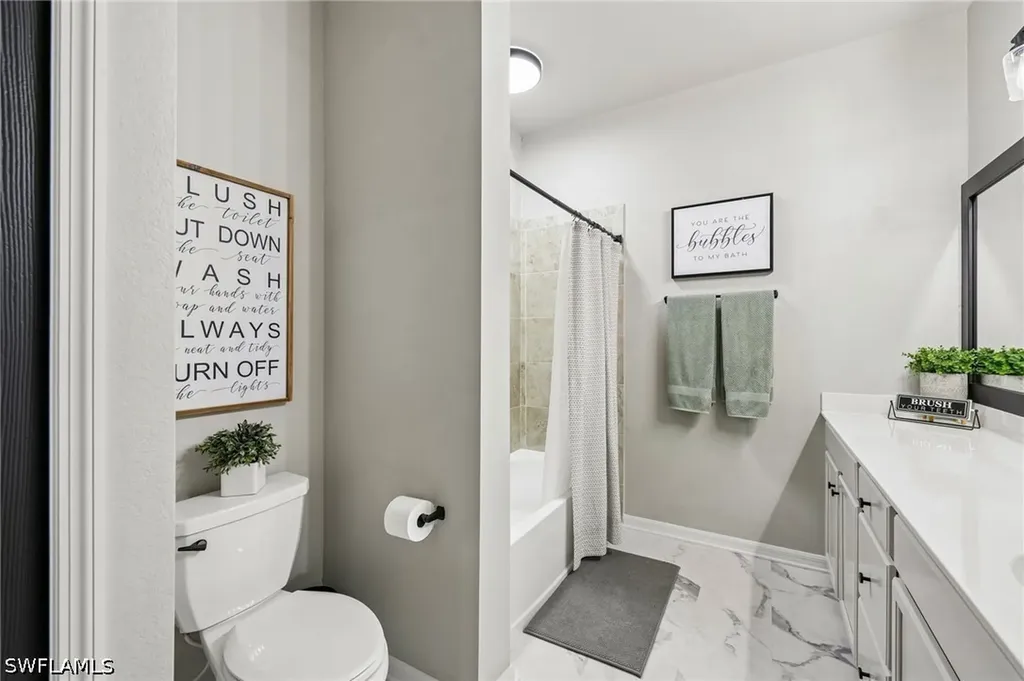 2708 Blossom Way Naples FL 34120