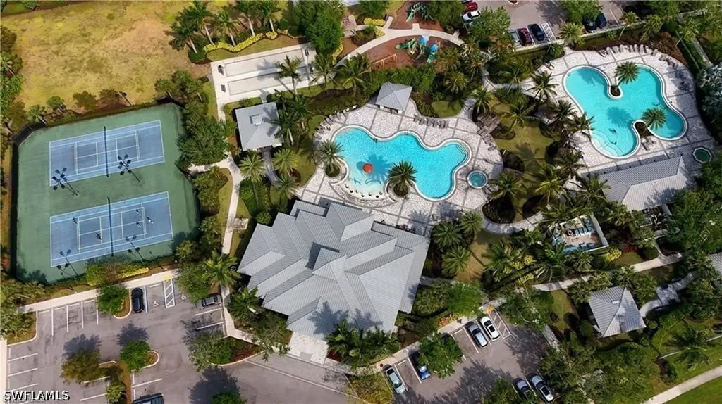 2708 Blossom Way Naples FL 34120