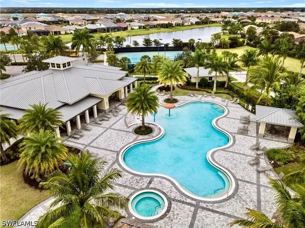 2708 Blossom Way Naples FL 34120