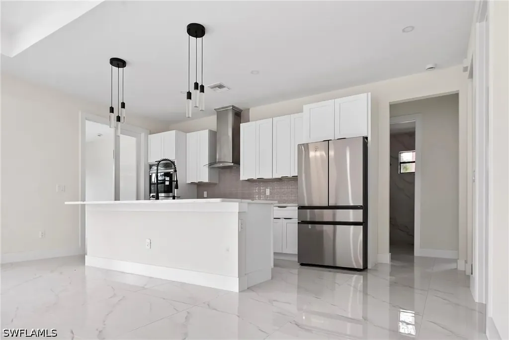 4232 31st Avenue NE Naples FL 34120