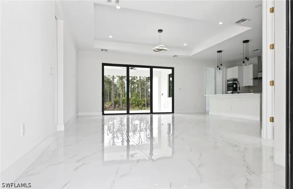 4232 31st Avenue NE Naples FL 34120