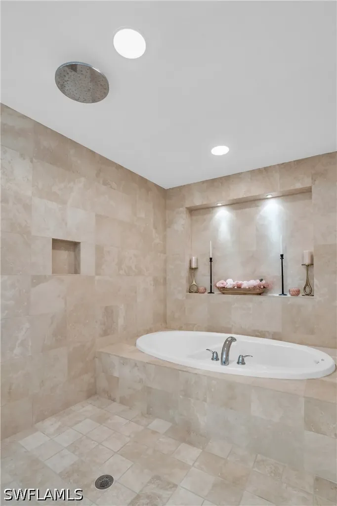 265 Indies Way Naples FL 34110