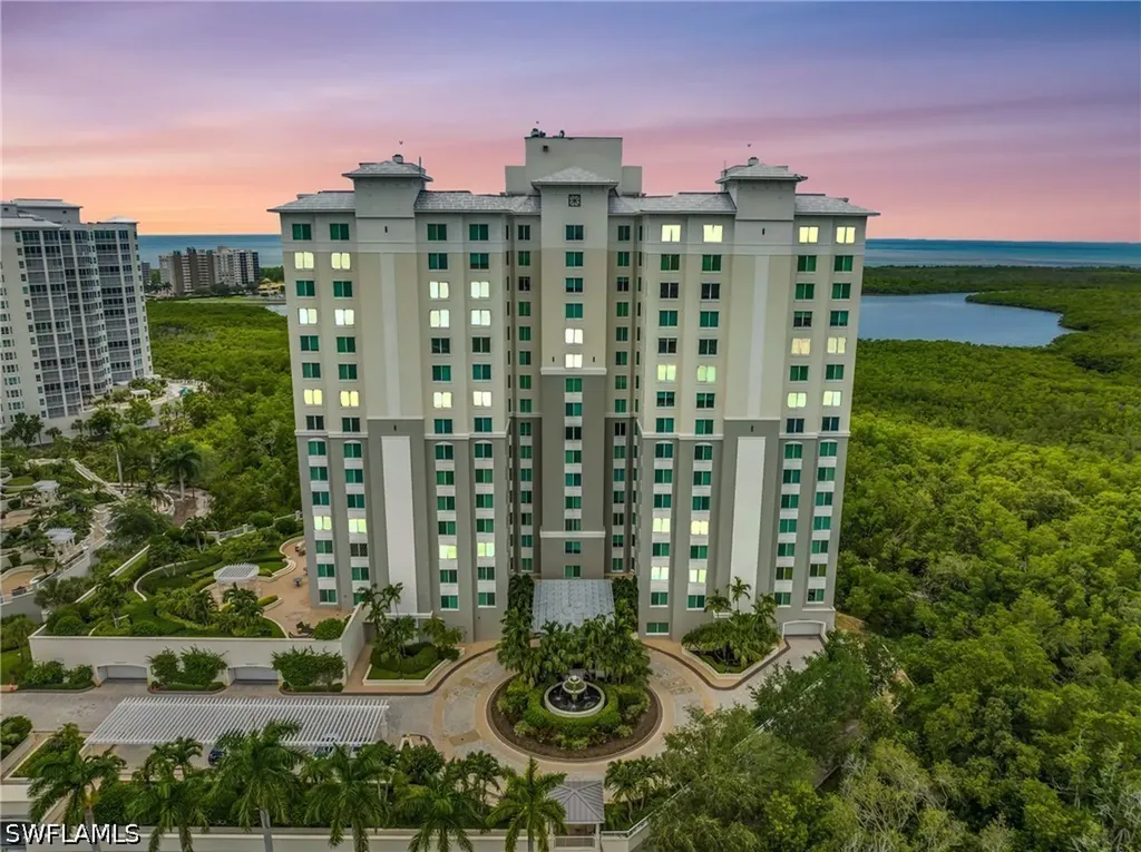 265 Indies Way Naples FL 34110