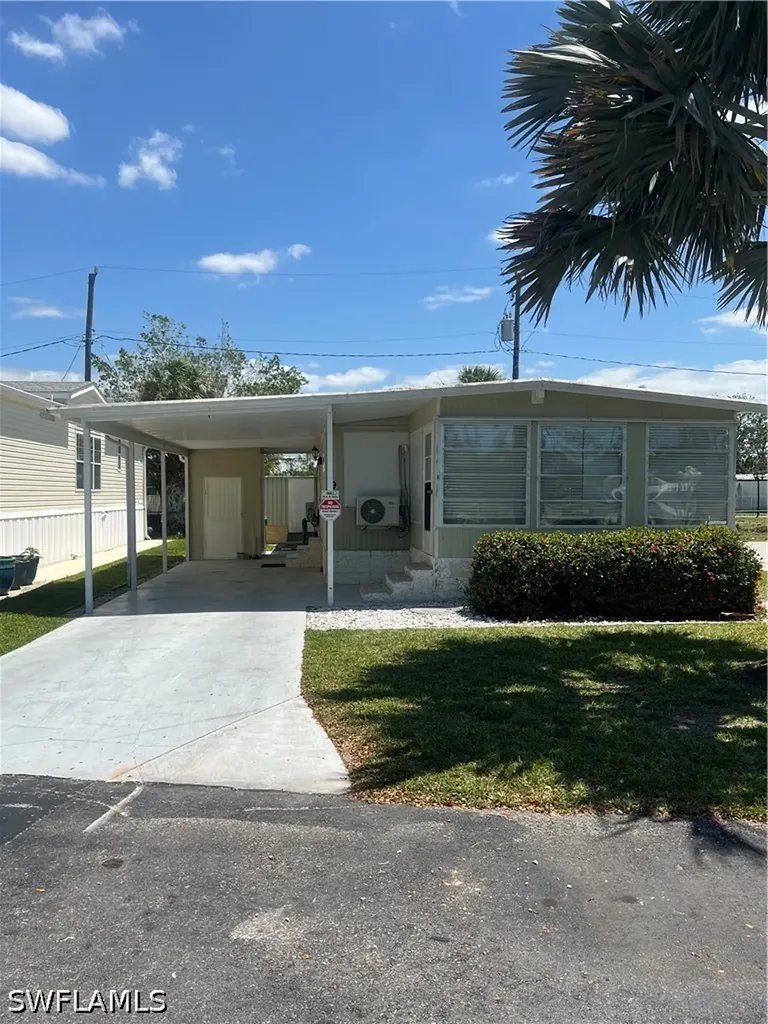 777 Walkerbilt Road Naples FL 34110