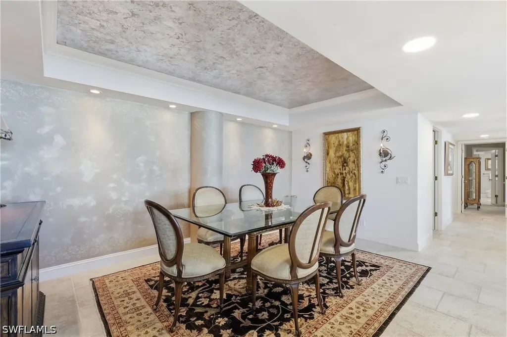 4041 Gulf Shore Boulevard N Naples FL 34103