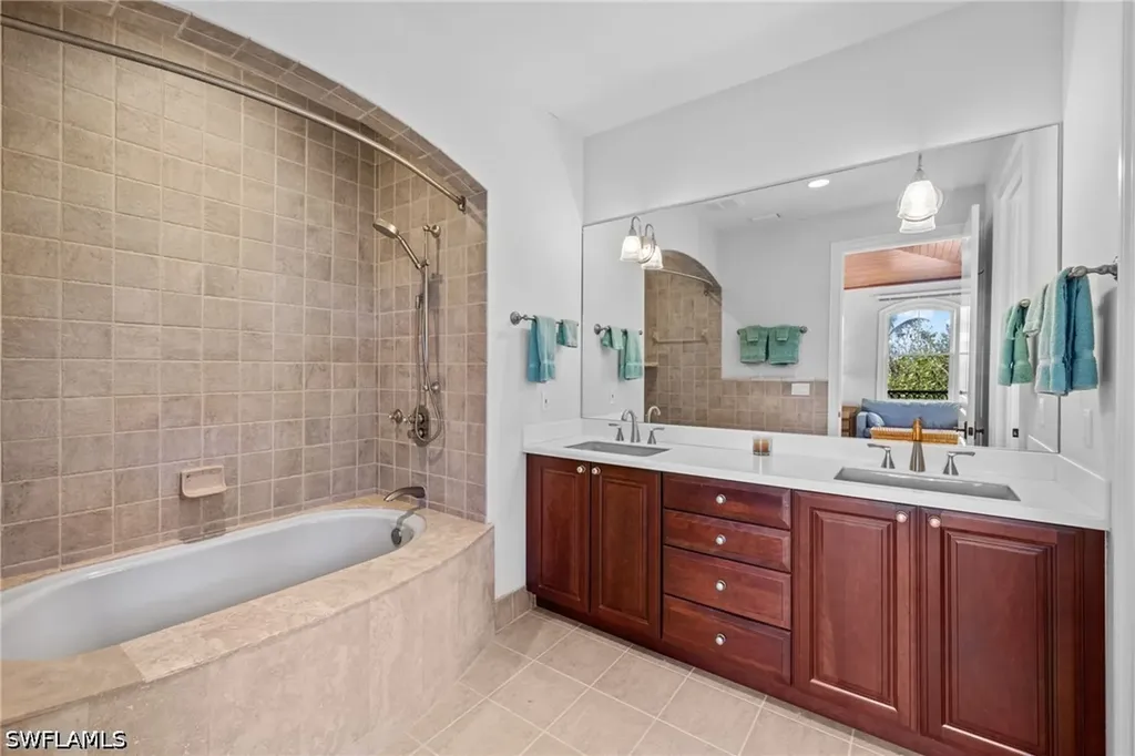 16475/95 Captiva Drive Captiva FL 33924