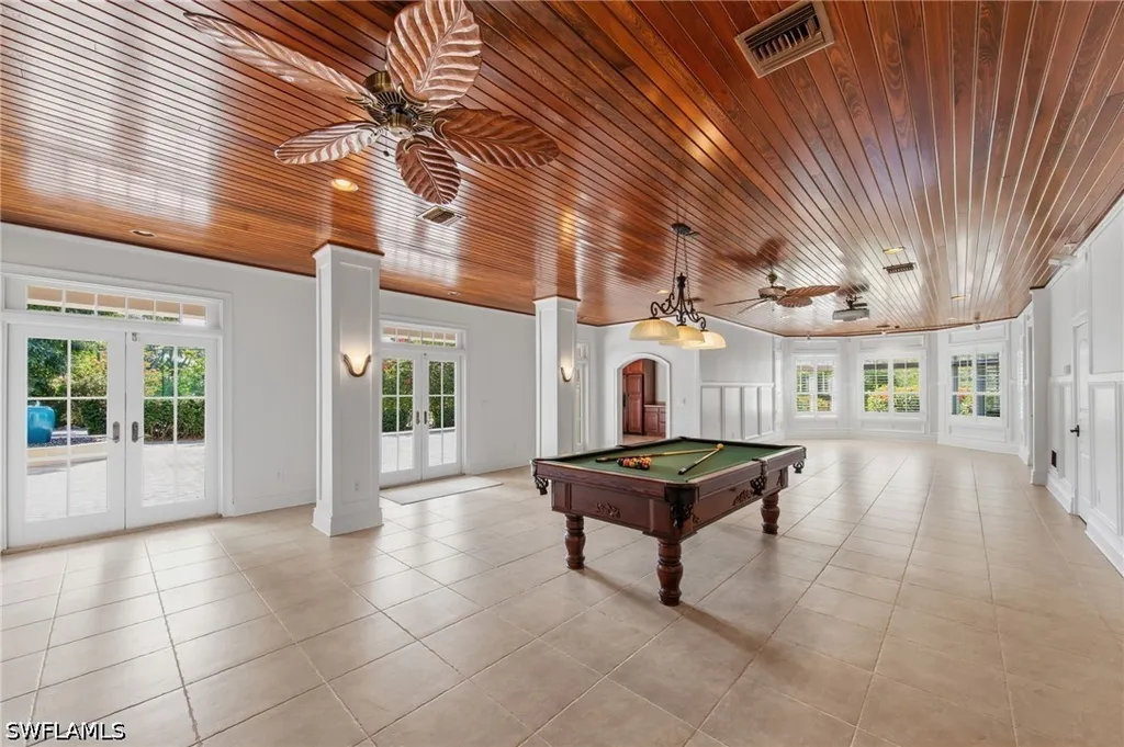 16475/95 Captiva Drive Captiva FL 33924