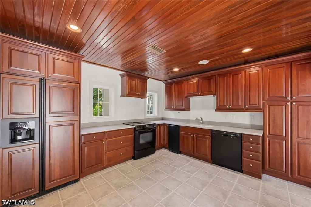 16475/95 Captiva Drive Captiva FL 33924