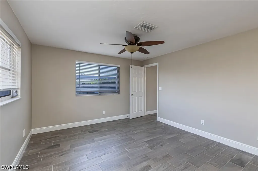 928 SE 35th Street Cape Coral FL 33904