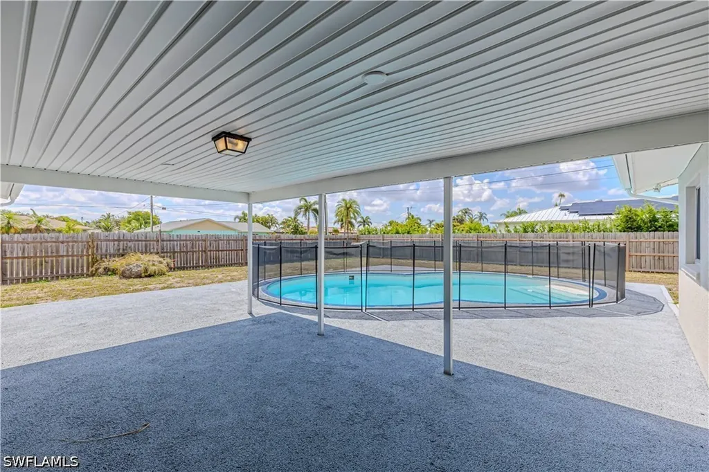 928 SE 35th Street Cape Coral FL 33904