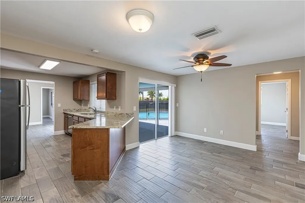 928 SE 35th Street Cape Coral FL 33904
