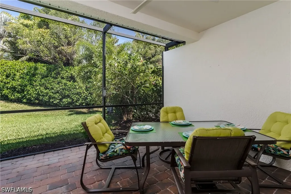 14939 Edgewater Circle Naples FL 34114